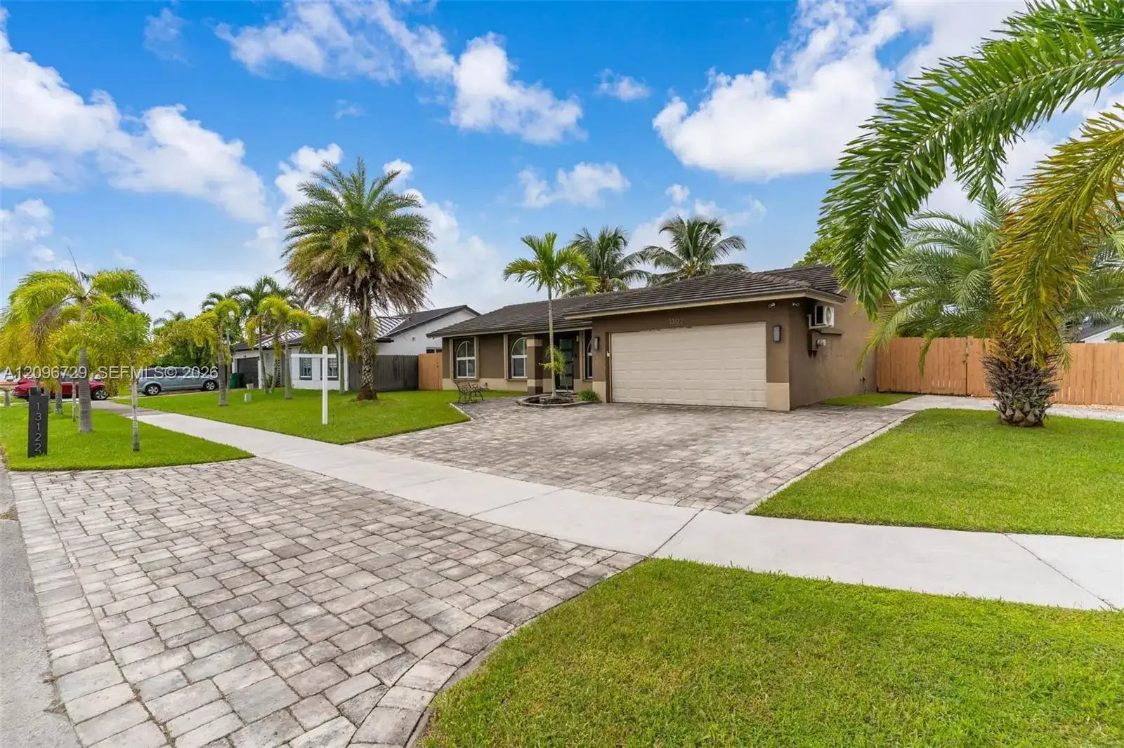 13122 SW 200th Ter, Miami FL 33177 photo 2