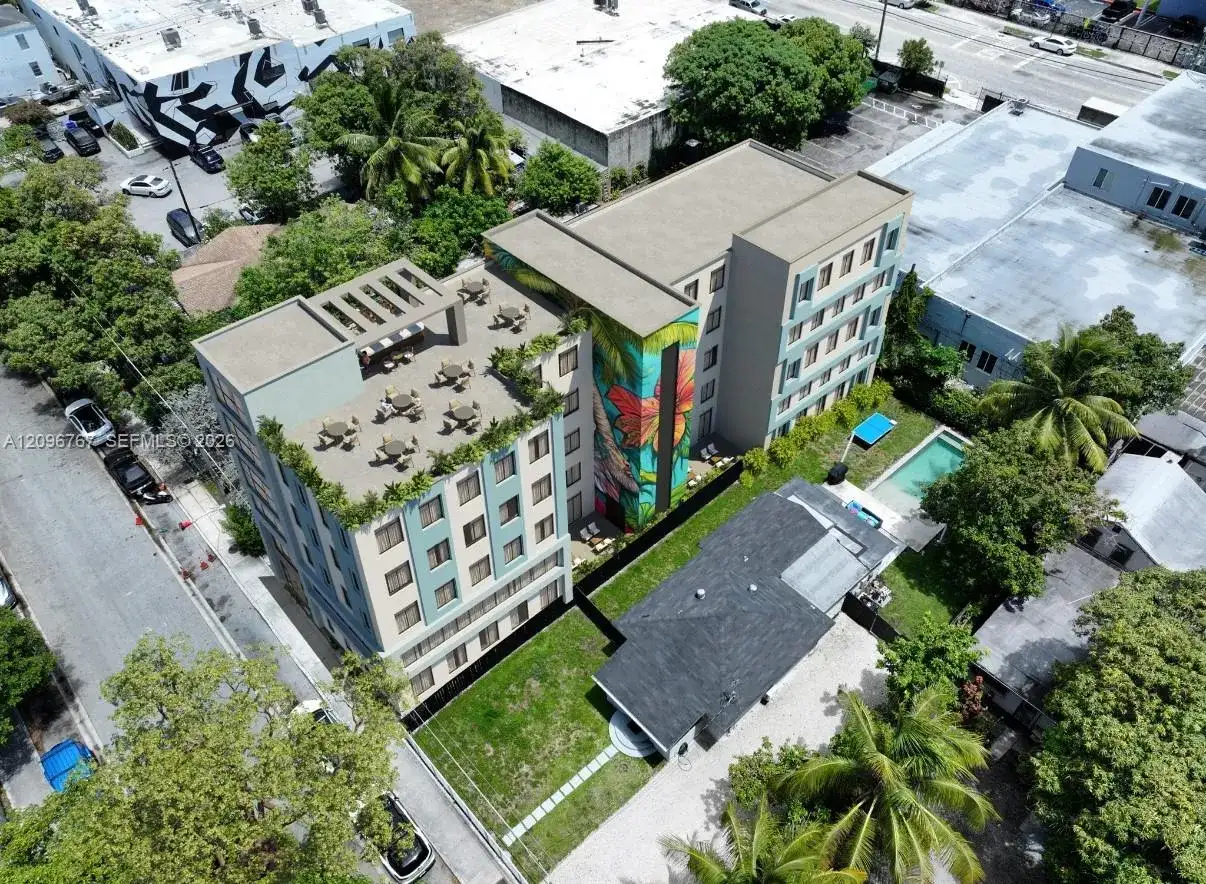 550 NW 30th St, Miami FL 33127 photo 4