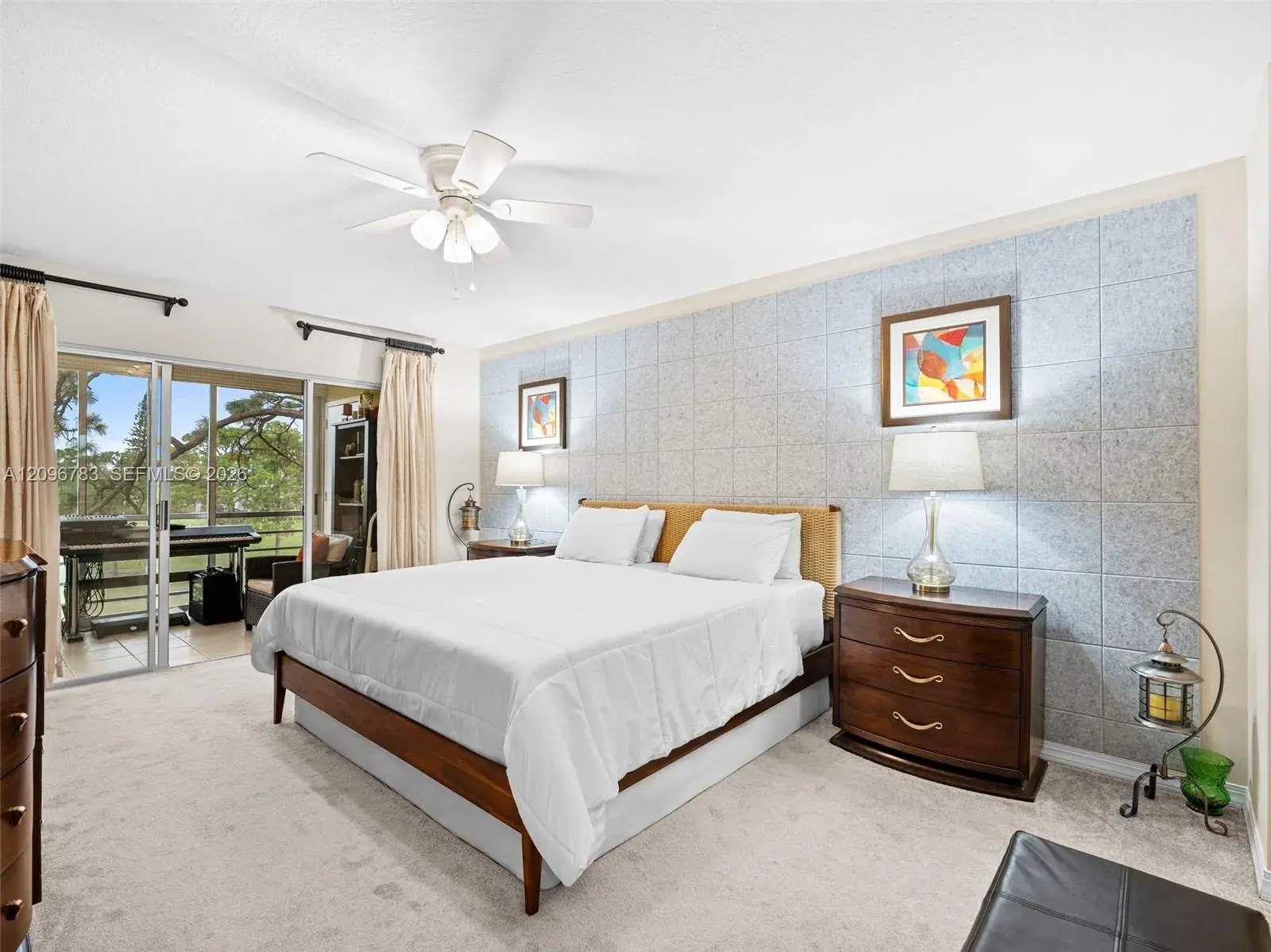 3661 Via Poinciana # 401, Lake Worth FL 33467
