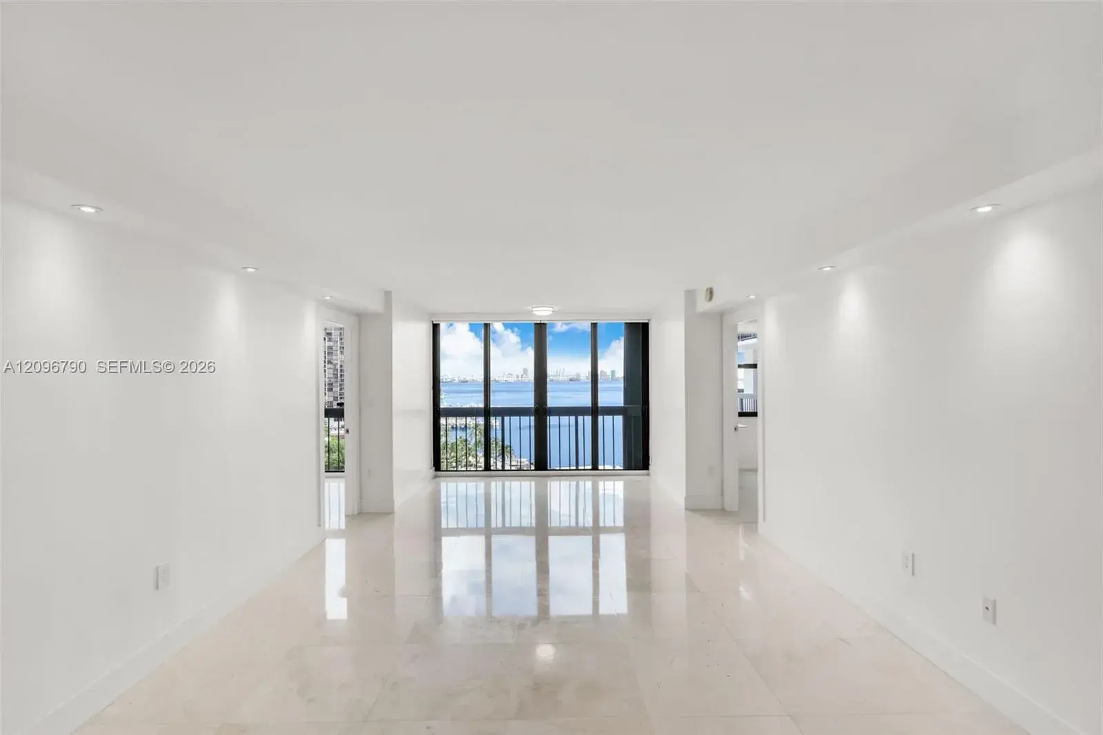 2333 Brickell Ave # 1007, Miami FL 33129