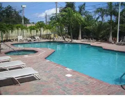 3500 Coral Way # 703, Miami FL 33145 photo 4