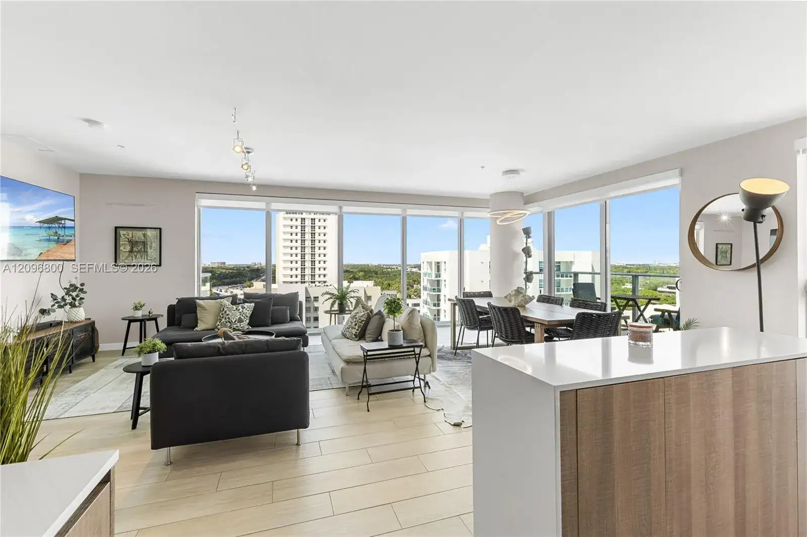 1600 SW 1st Ave # 1202, Miami FL 33129 photo 2