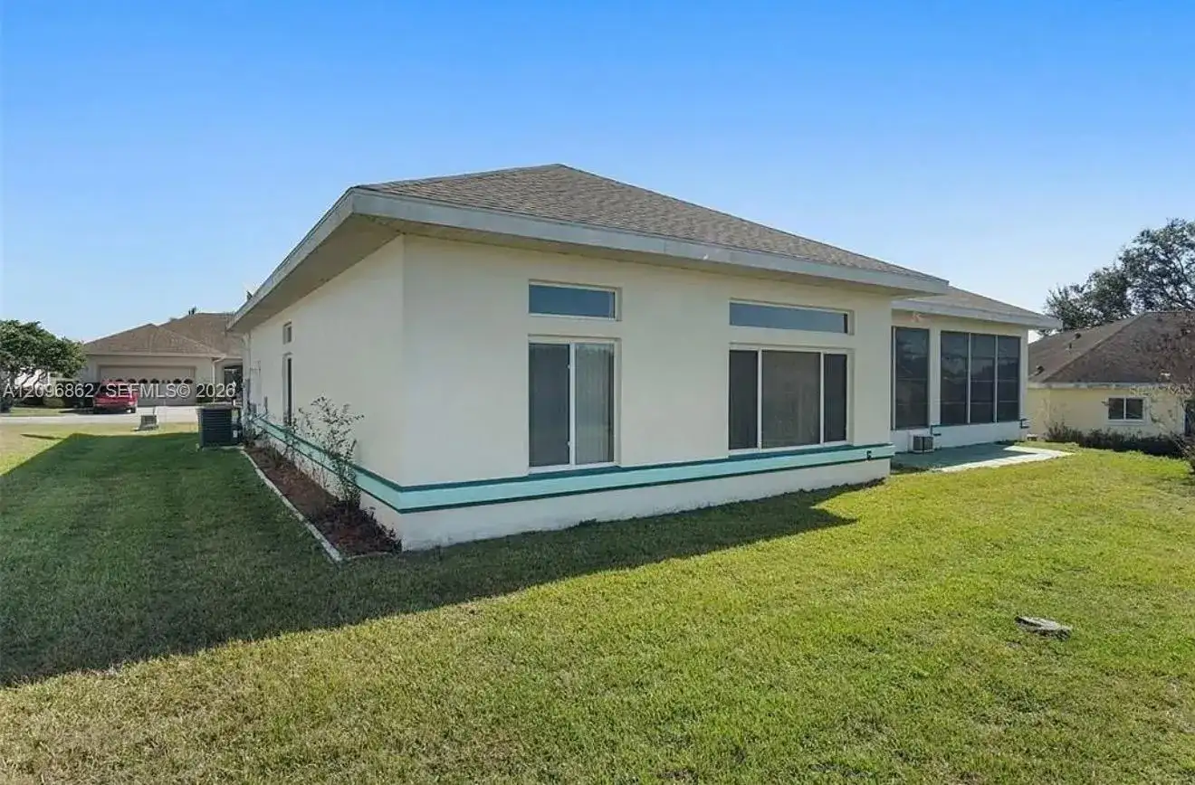 11603 SE 172nd Loop, Other City - In The State Of Florida FL 34491 photo 4