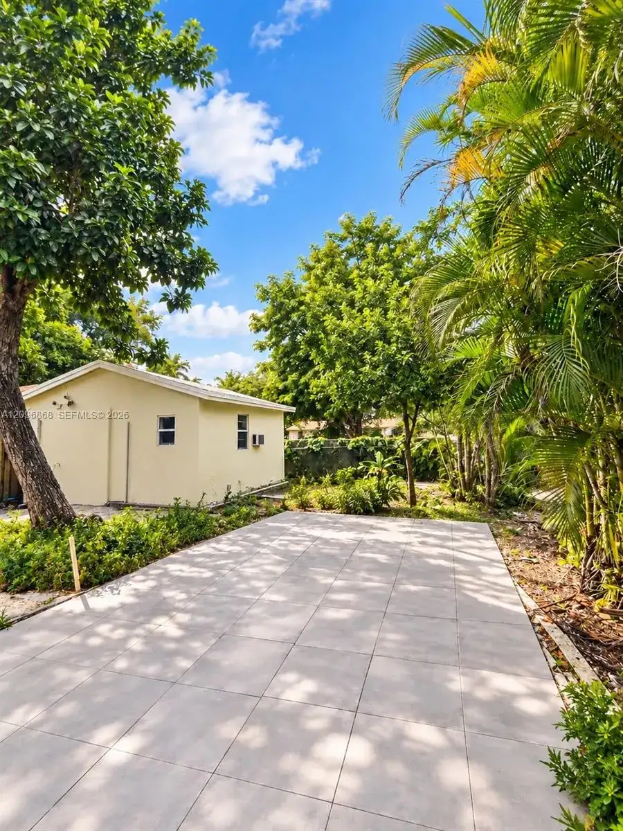 4508 NW 1st Ave, Miami FL 33127 photo 3