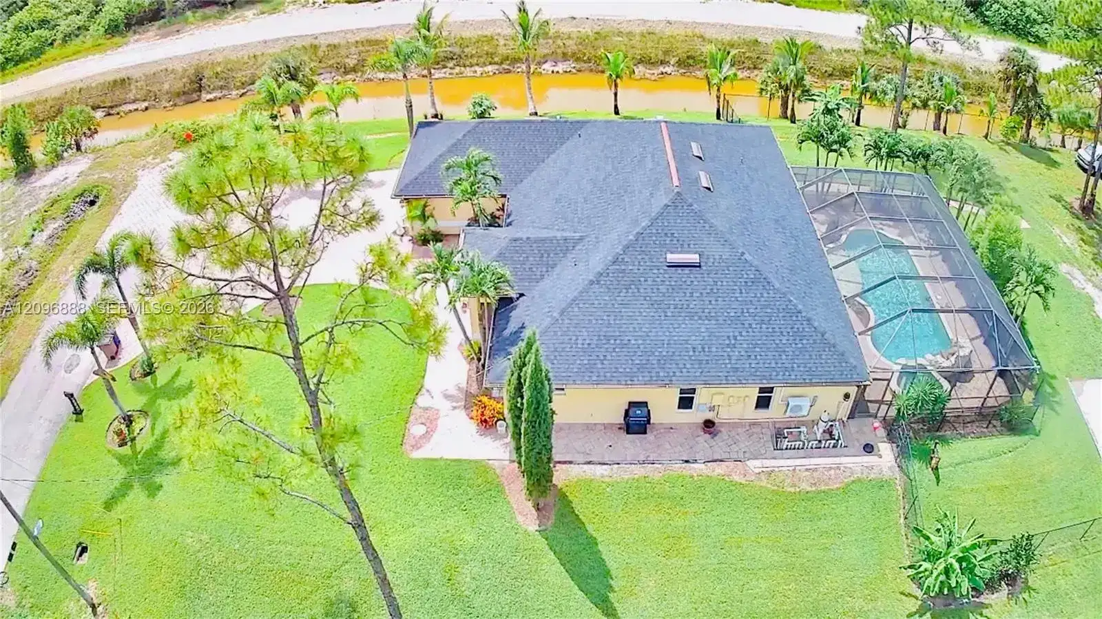 1201 Edison Ave, Lehigh Acres FL 33972 photo 2