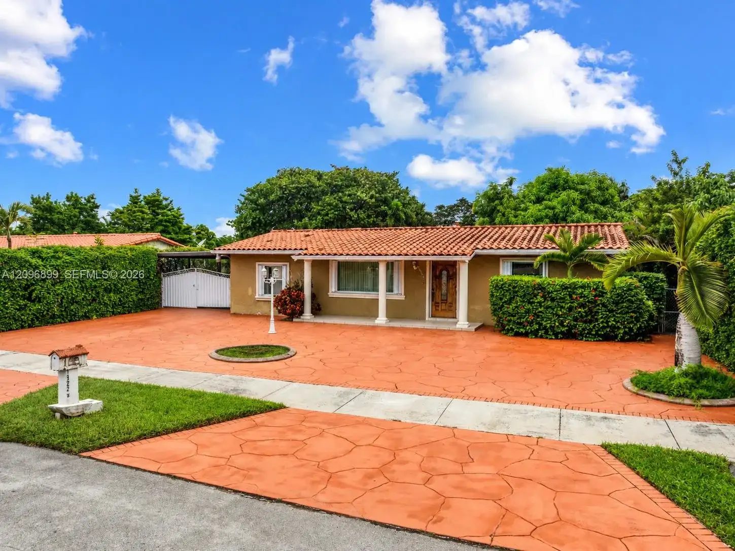 13225 SW 55th St, Miami FL 33175 photo 2