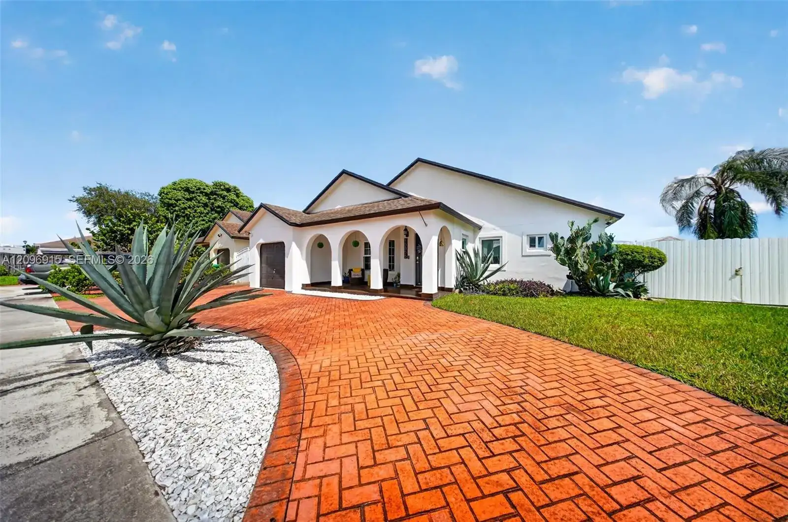 15855 SW 143rd Path, Miami FL 33177 photo 2