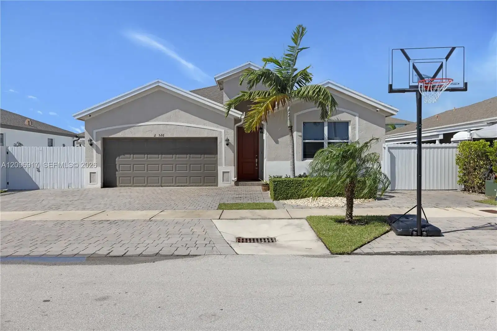 27526 SW 133rd Pl, Homestead FL 33032 photo 2