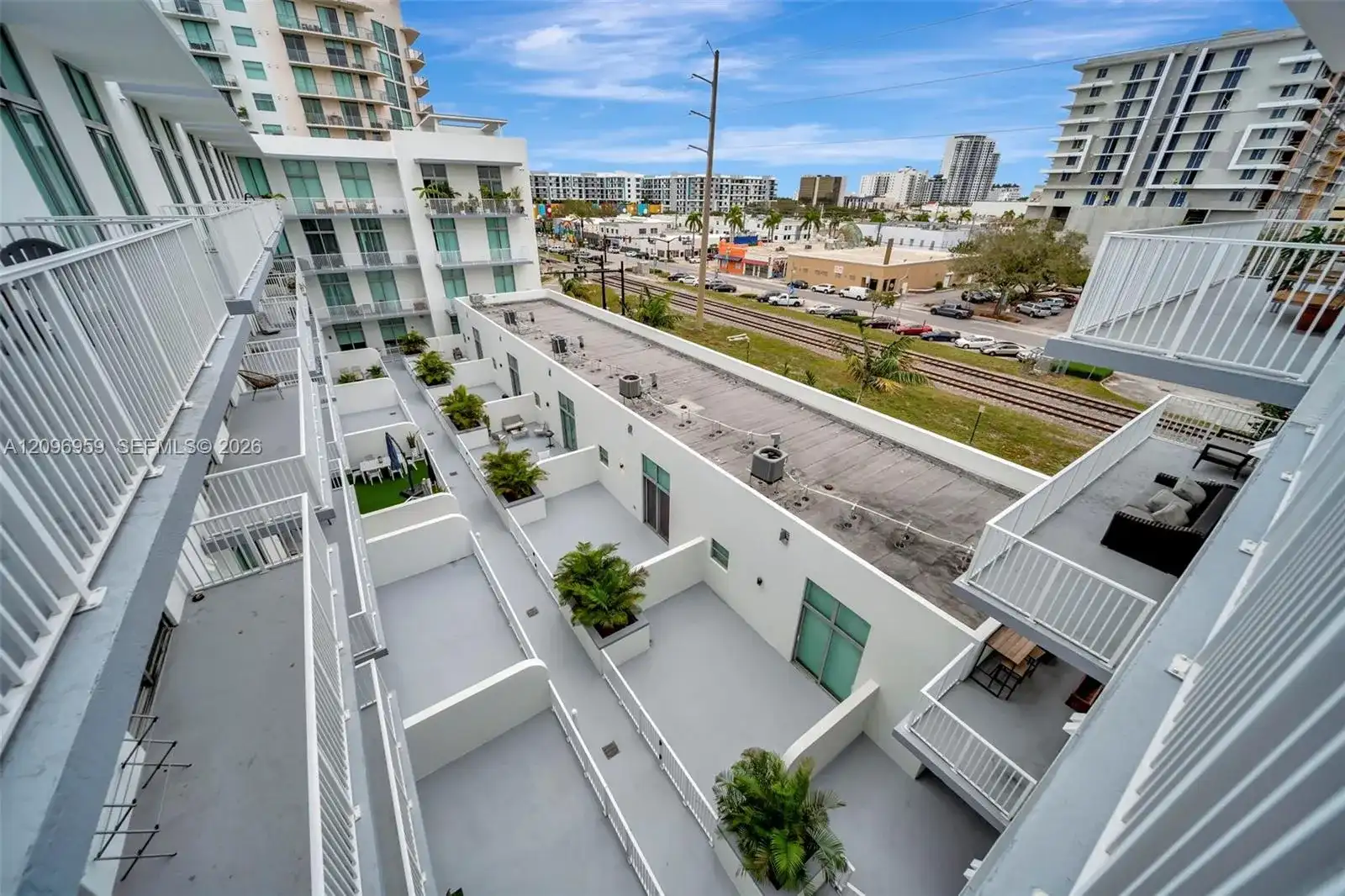 2100 Van Buren St # 508, Hollywood FL 33020
