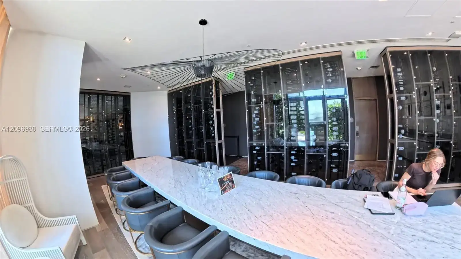 650 NE 32nd St # 3707, Miami FL 33137 photo 3