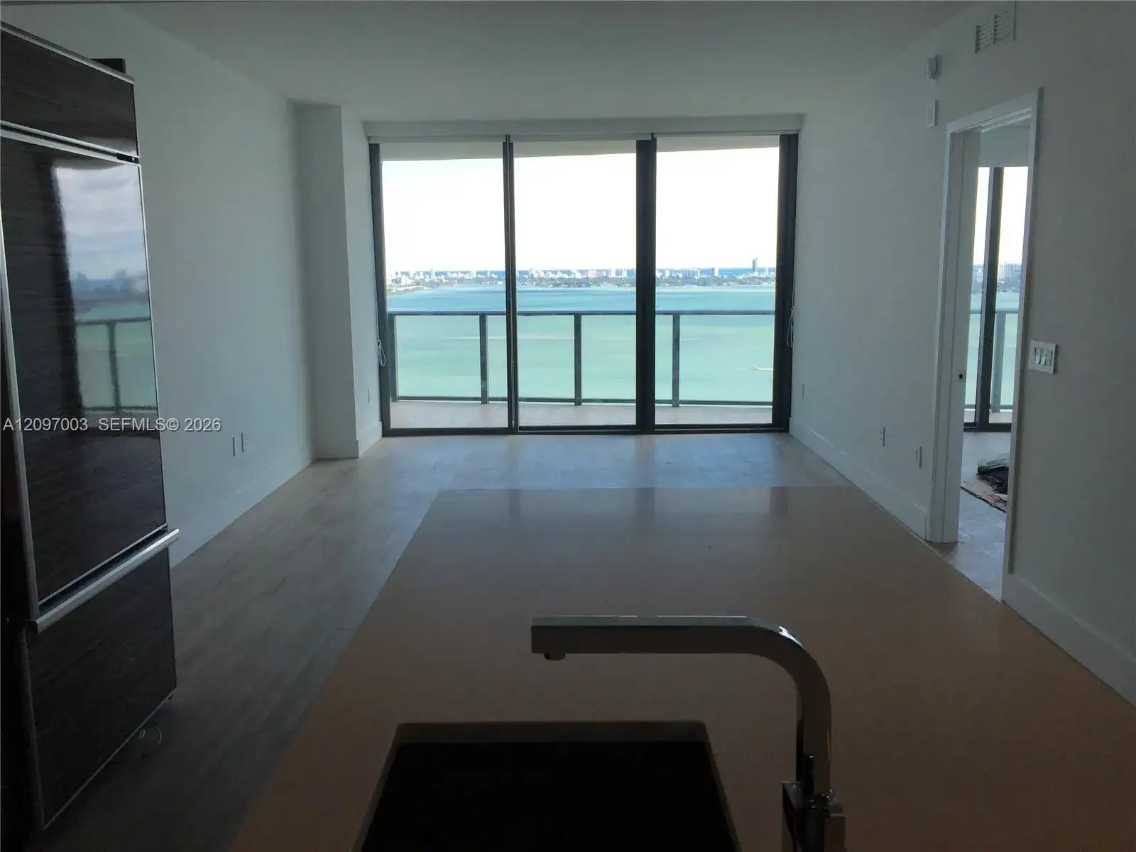 460 NE 28th St # 3104, Miami FL 33137 photo 3