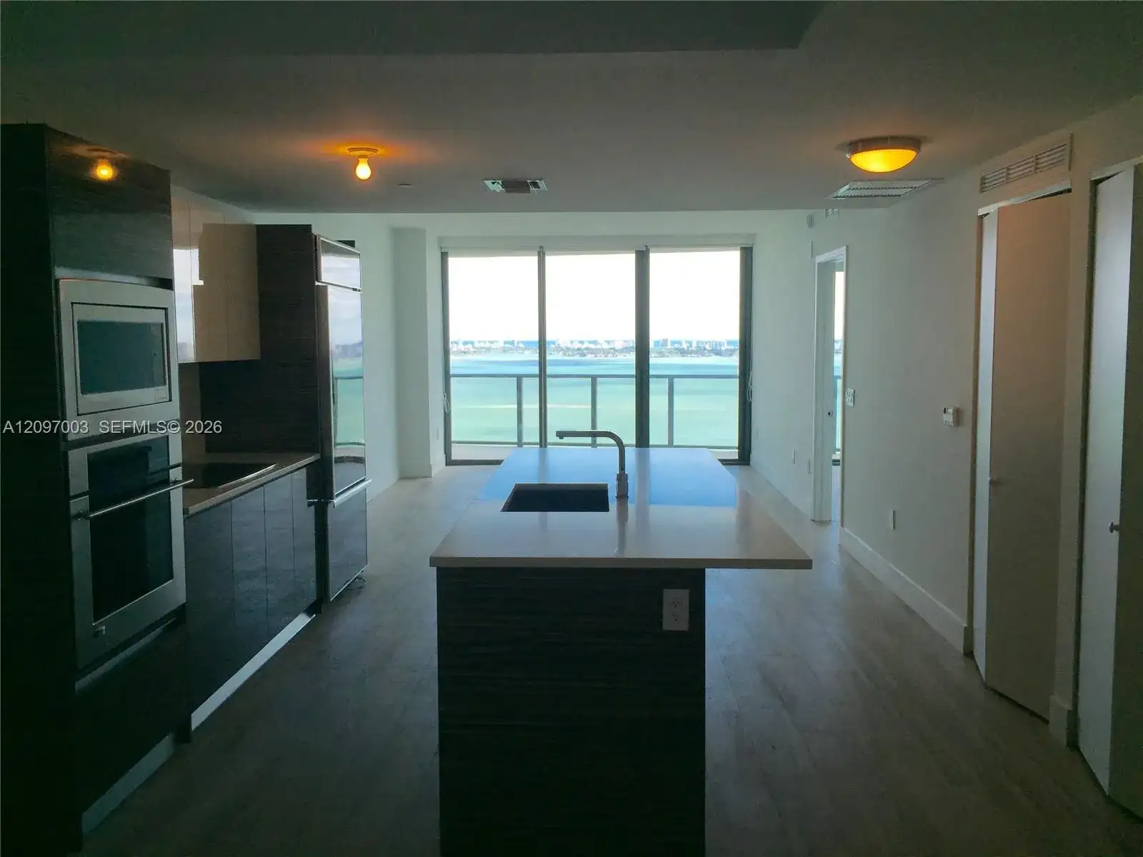 460 NE 28th St # 3104, Miami FL 33137 photo 4
