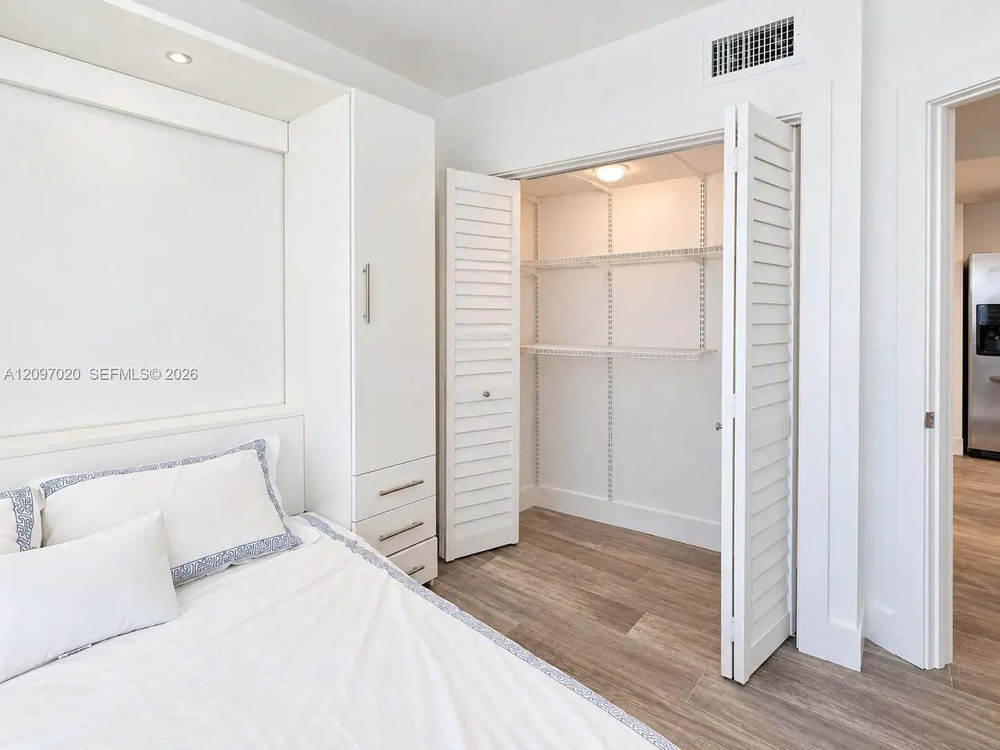 2301 Collins Ave # 742, Miami Beach FL 33139