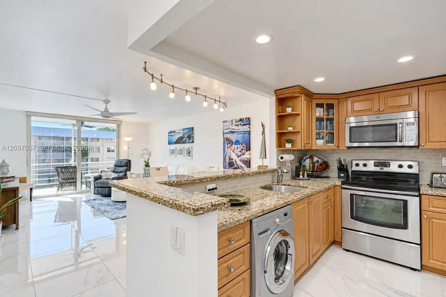 3750 NE 170th St # 303, North Miami Beach FL 33160 photo 4