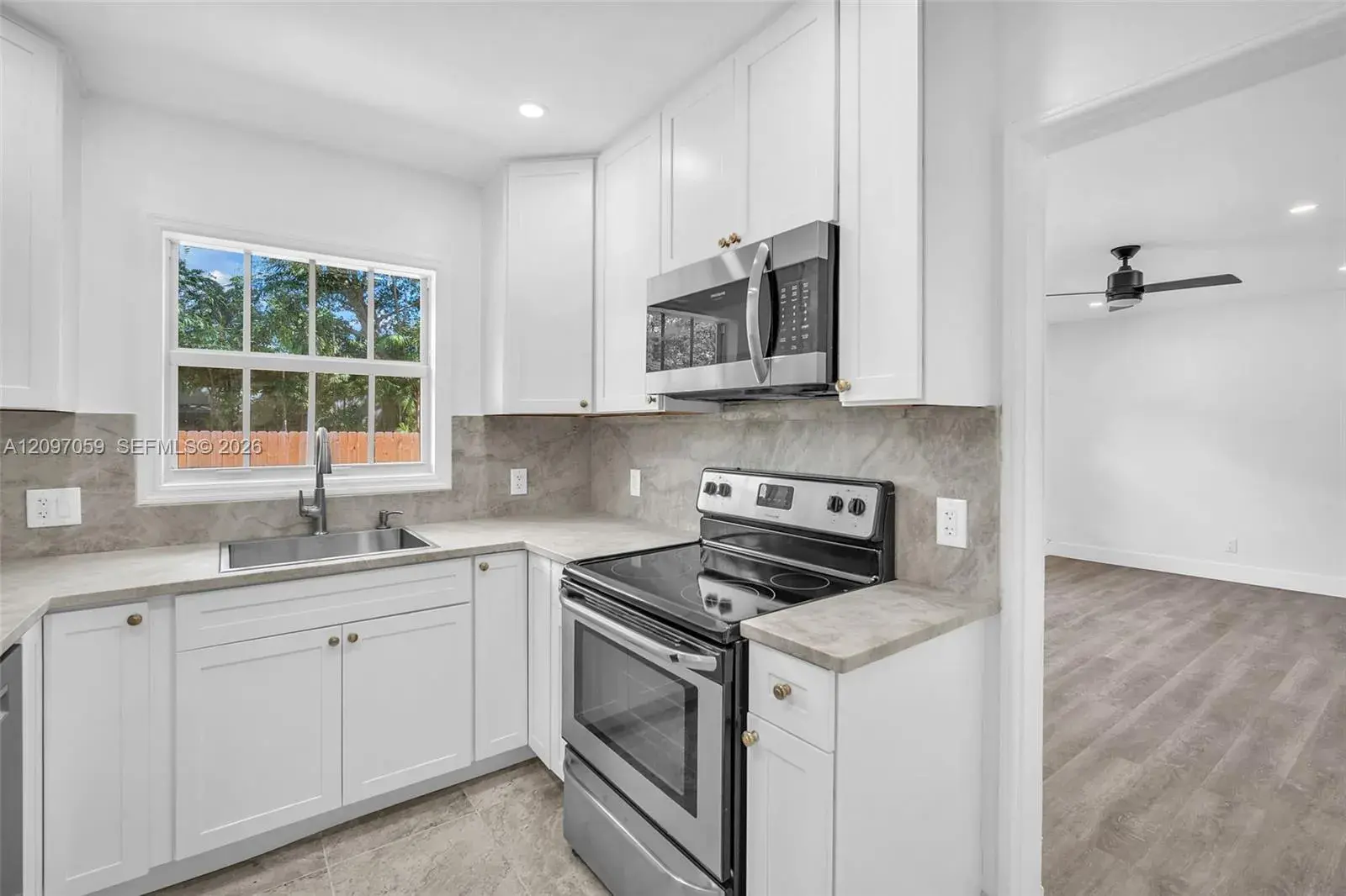 450 NE 15 AVENUE # 450, Fort Lauderdale FL 33301