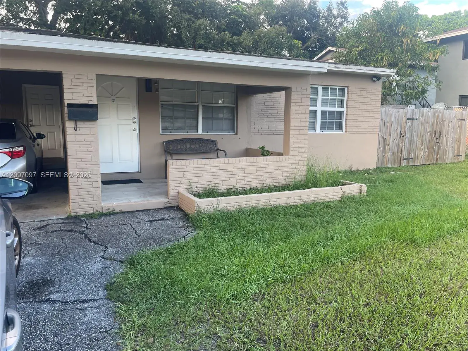 1609 Davie Blvd, Fort Lauderdale FL 33312