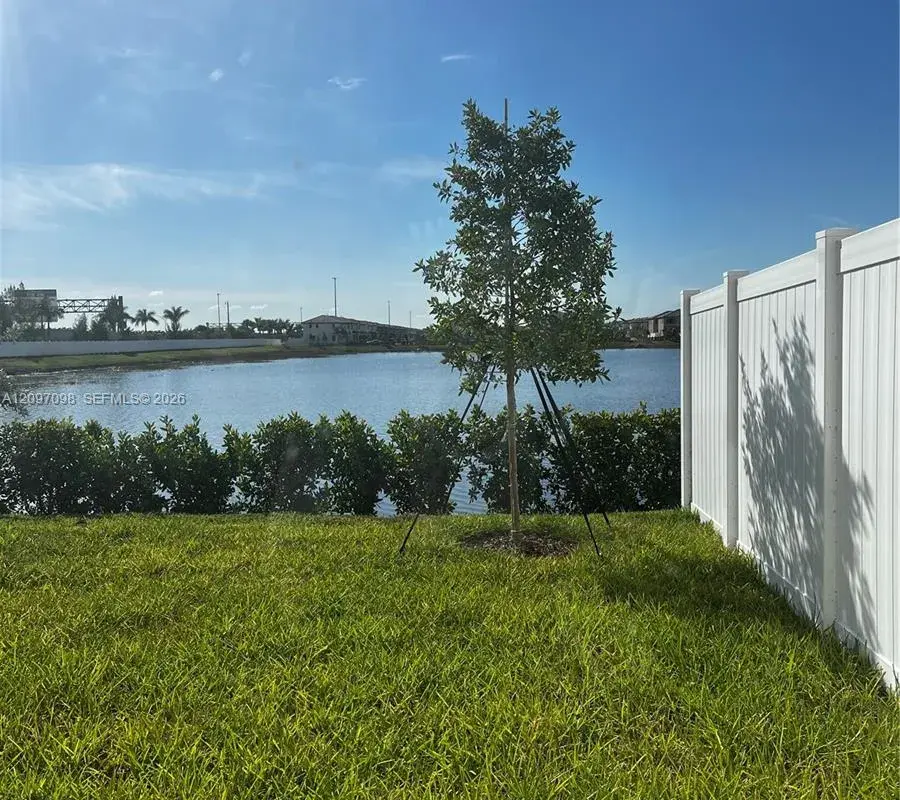 3236 W 114th Ter, Hialeah FL 33018