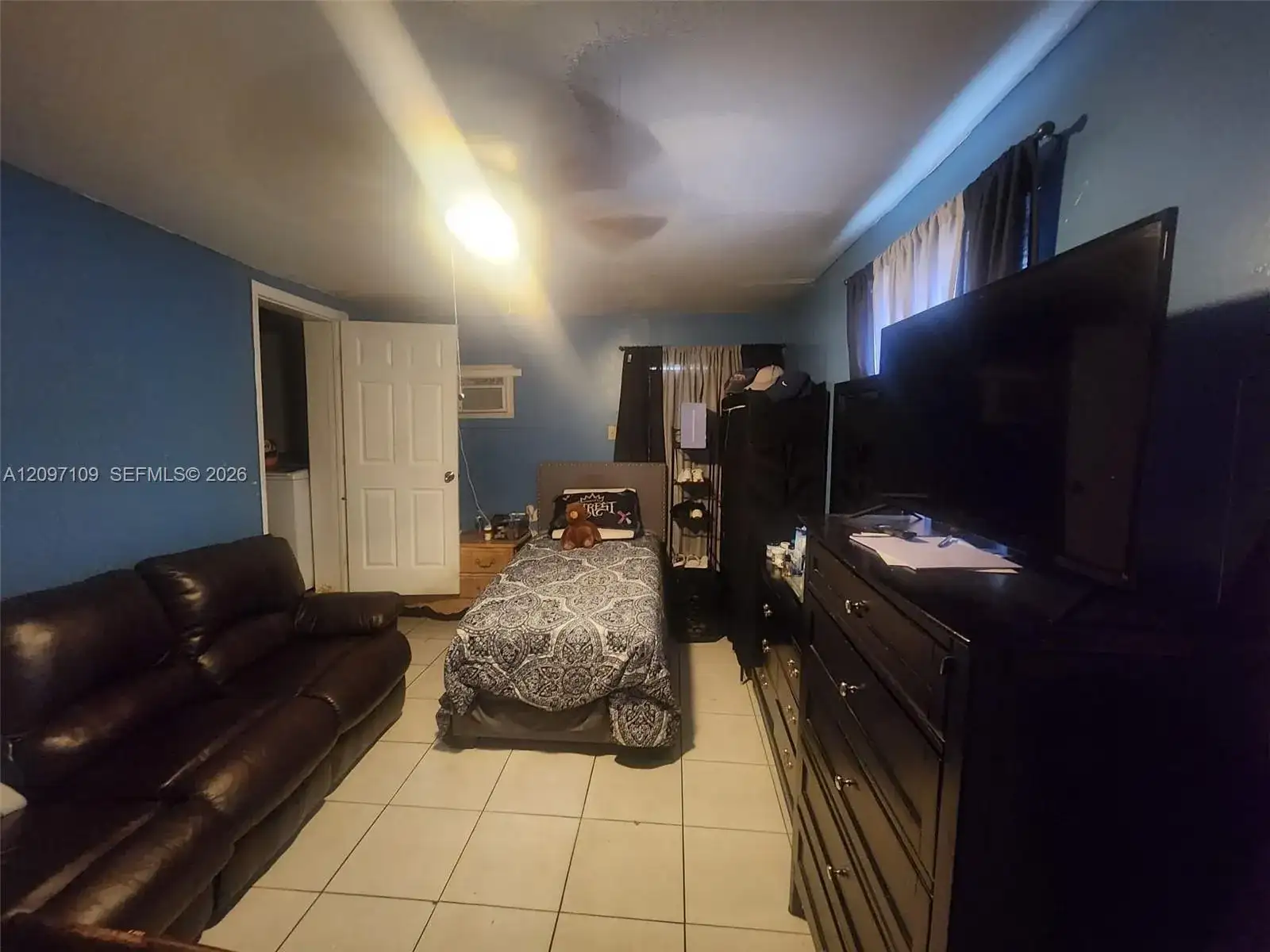3042 NW 95th Ter, Miami FL 33147 photo 4