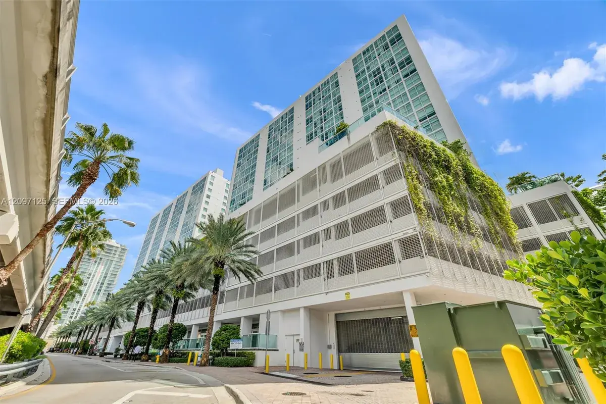 400 Sunny Isles Blvd # 916, Sunny Isles Beach FL 33160