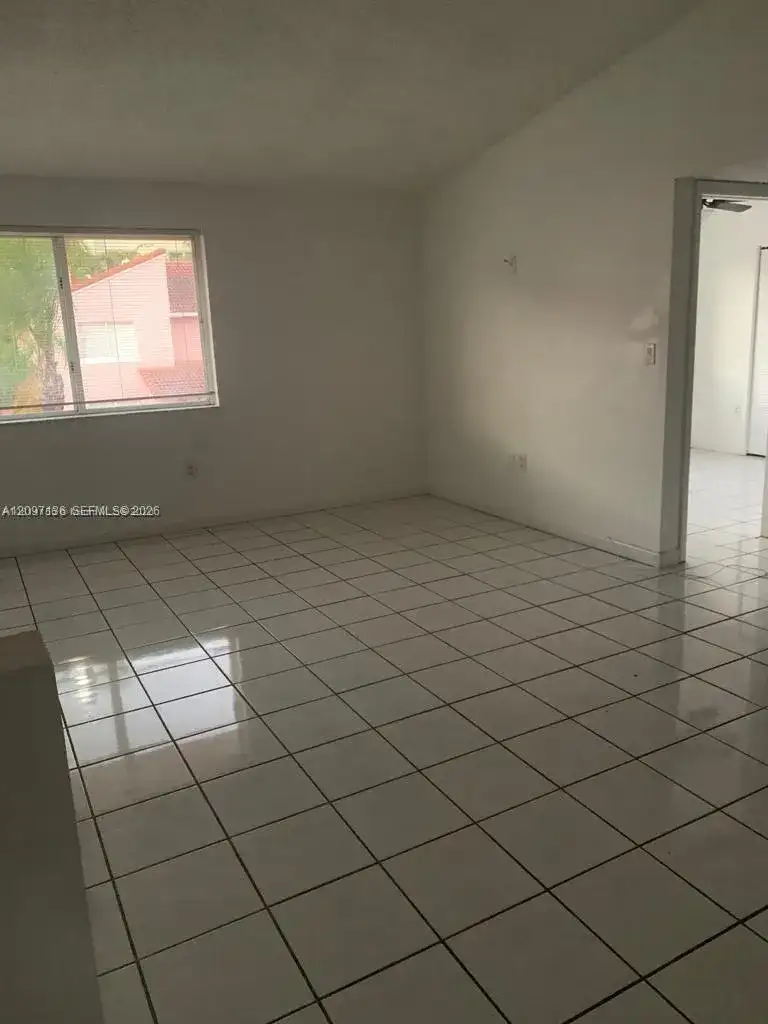 8025 Lake Dr # 204, Doral FL 33166 photo 5