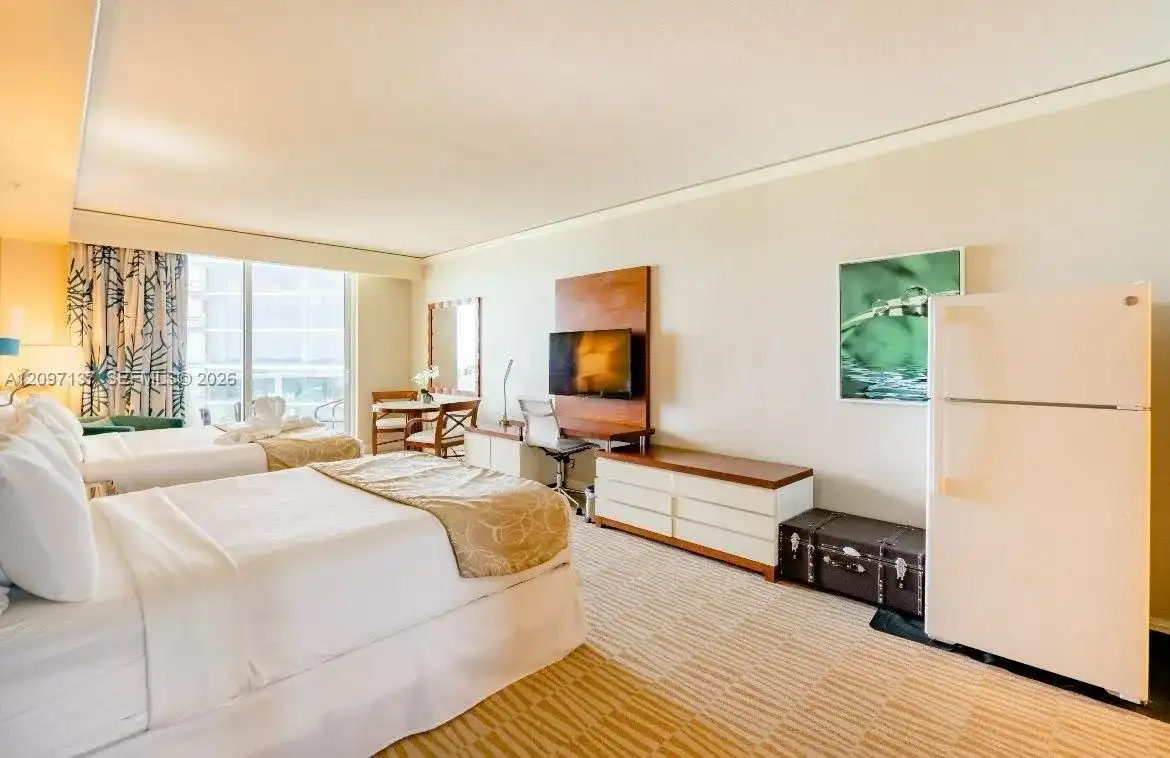 18001 Collins Ave # 512, Sunny Isles Beach FL 33160