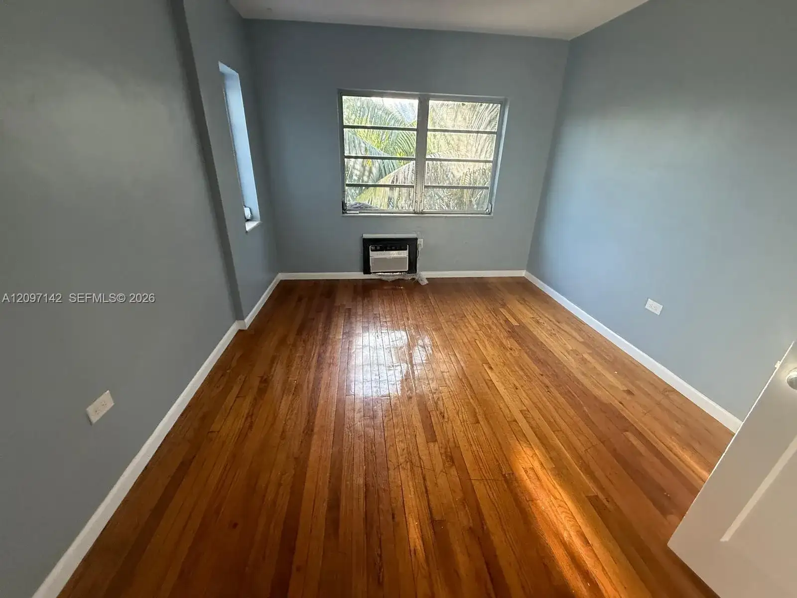 1730 Marseille Dr # 4, Miami Beach FL 33141 photo 4