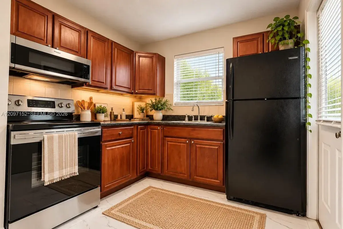 616 SW 14th Ave # 102, Fort Lauderdale FL 33312