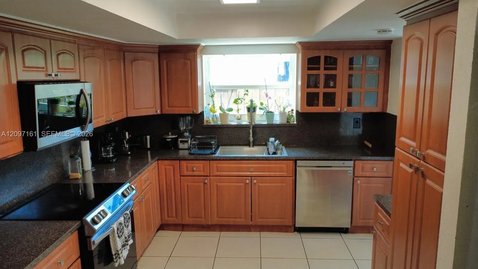 20042 W Lake Dr, Hialeah FL 33015