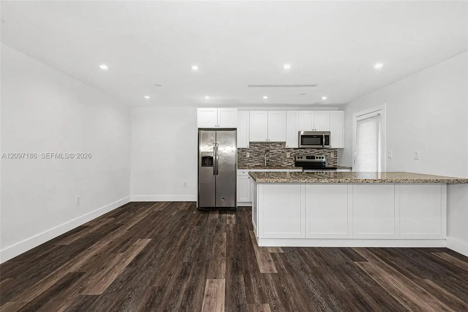 6910 Bay Dr # 6, Miami Beach FL 33141 photo 3