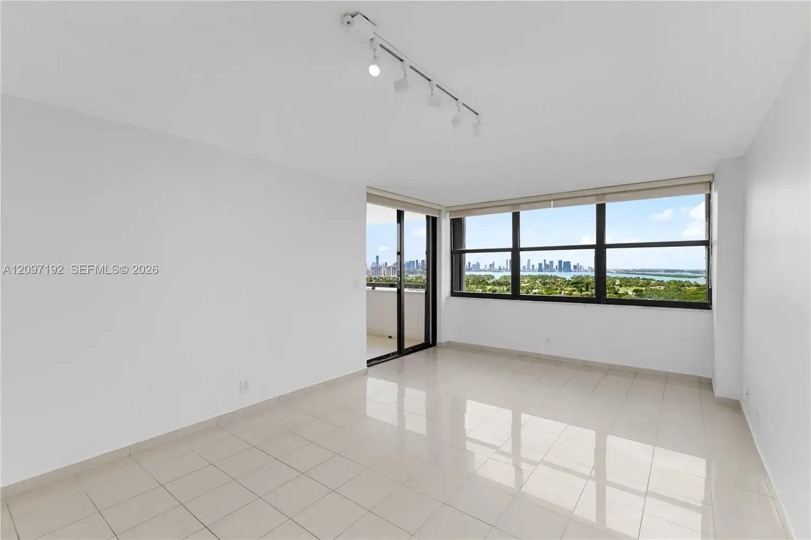 2555 Collins Ave # 2406, Miami Beach FL 33140 photo 4
