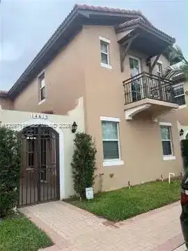 14613 SW 13th St, Pembroke Pines FL 33027