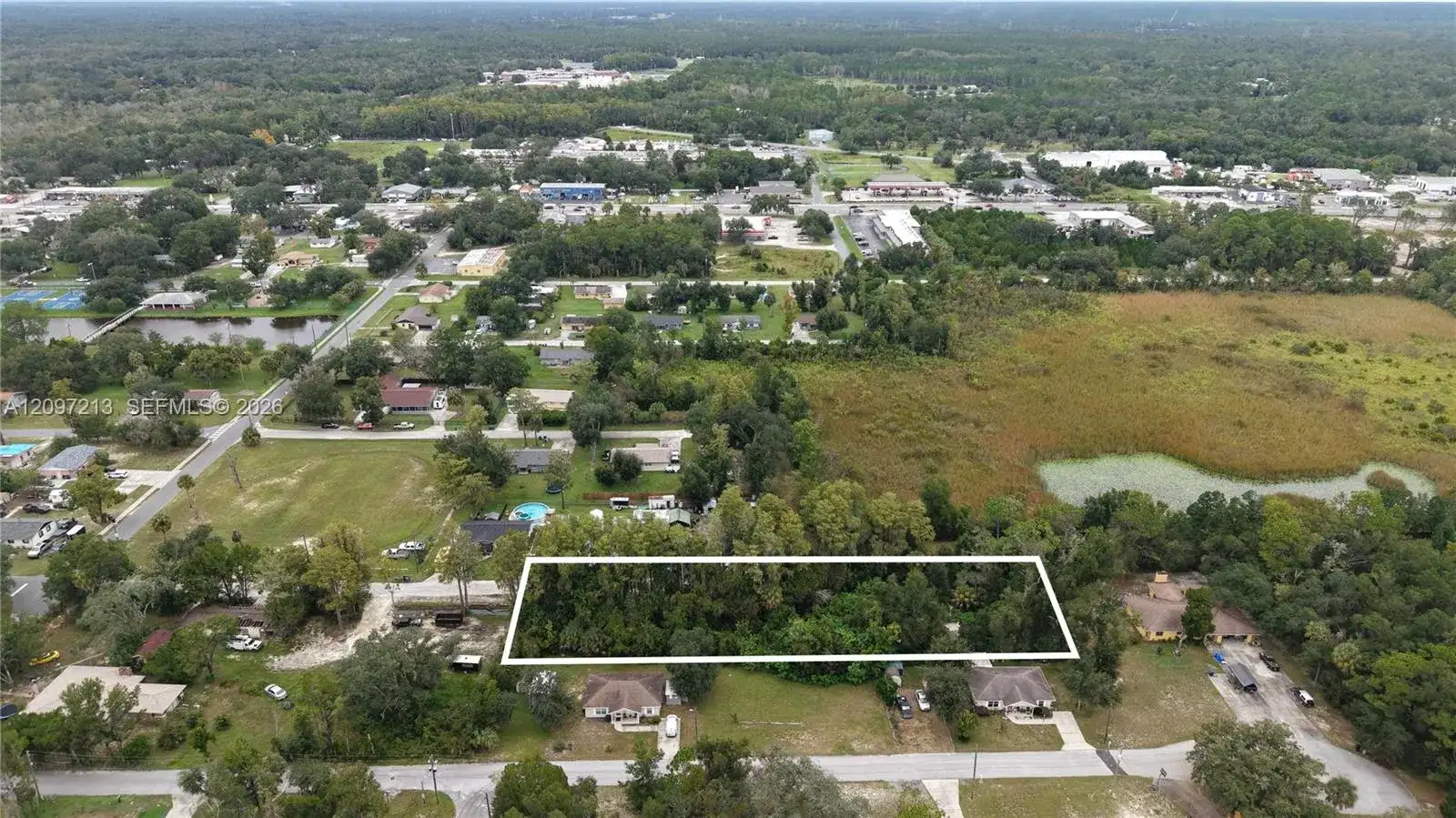 930 NE 1ST TER, Crystal River FL 34429 photo 3