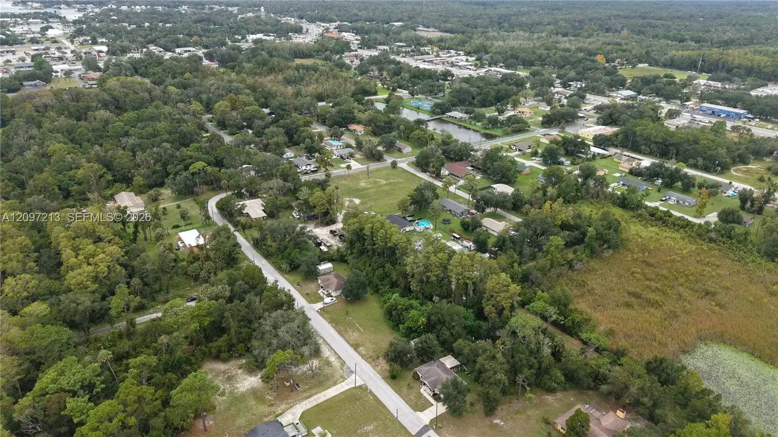 930 NE 1ST TER, Crystal River FL 34429 photo 5