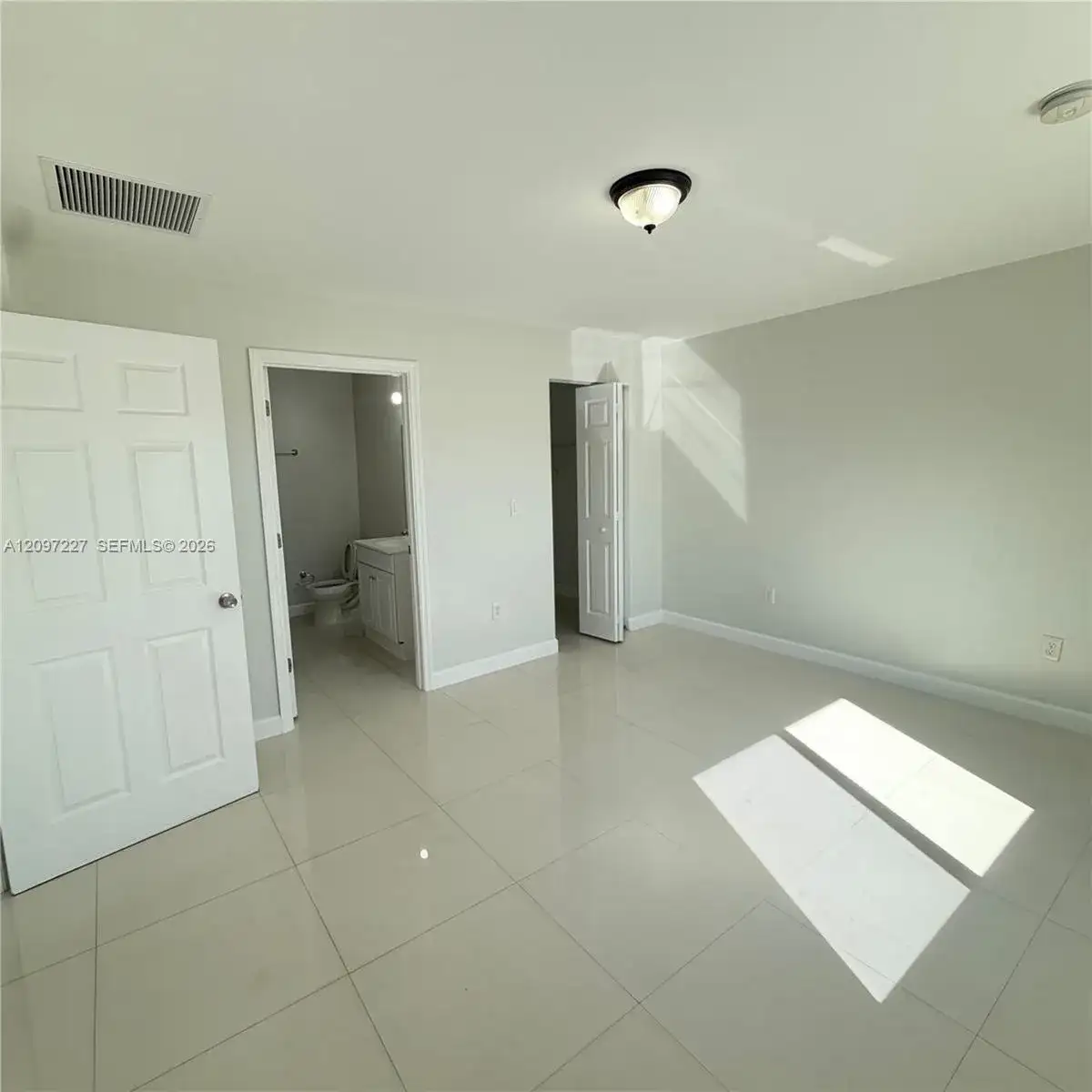 25887 SW 137th Path # 25887, Homestead FL 33032 photo 4