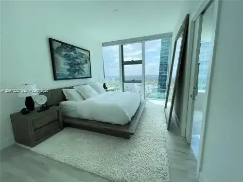 1451 Brickell Ave # 4204, Miami FL 33131 photo 5