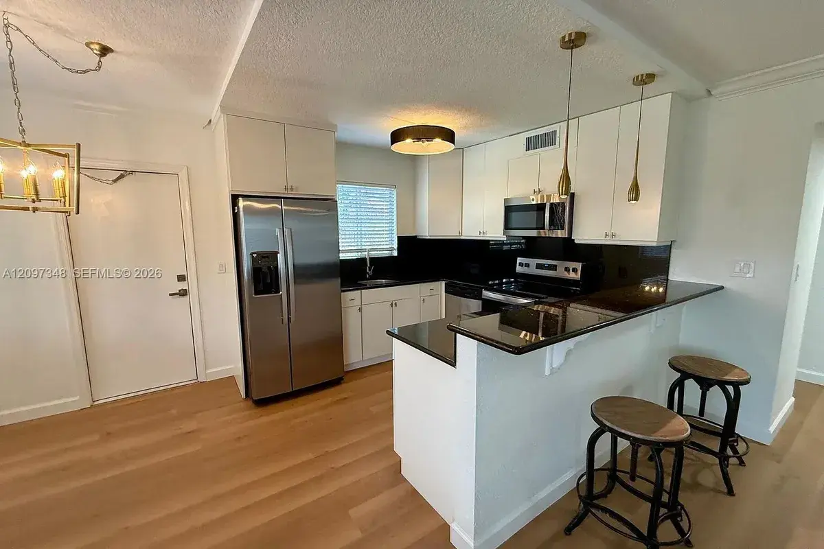 1353 Holly Heights Dr # 3, Fort Lauderdale FL 33304