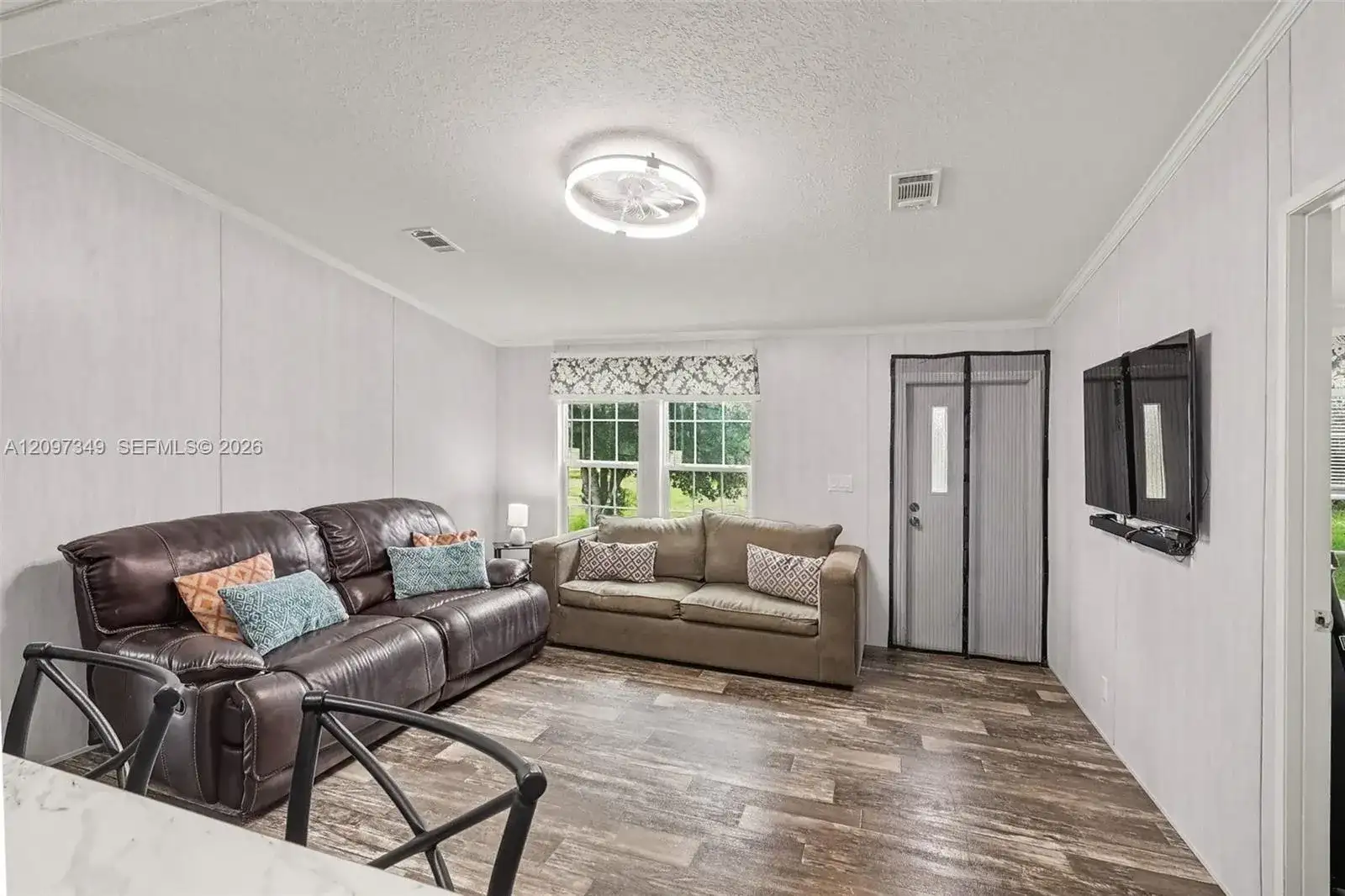 2856 Pioneer 9th St, Clewiston FL 33440 photo 2