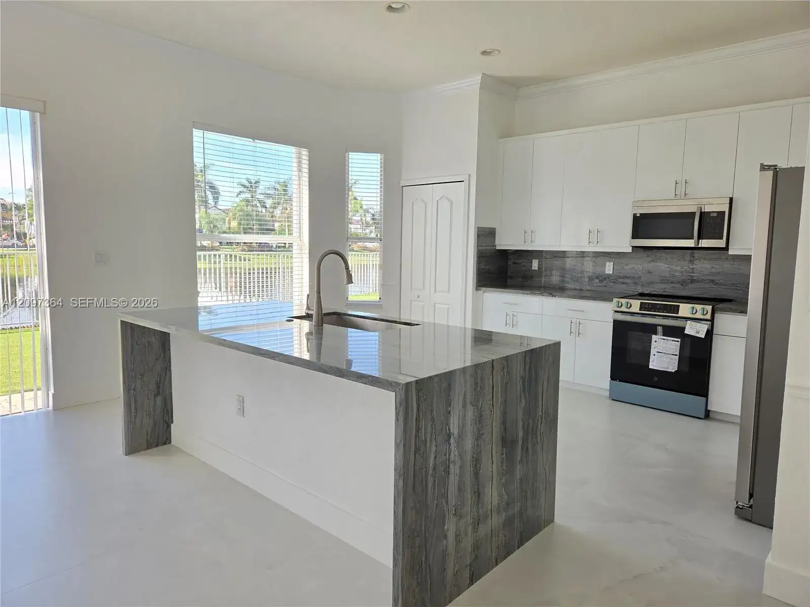 16240 SW 66 ST, Miami FL 33193 photo 4