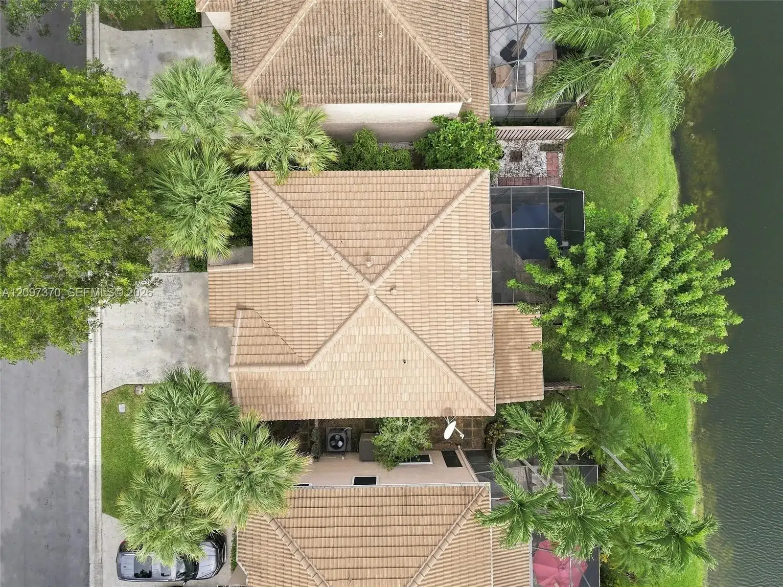 10830 NW 12th Pl, Plantation FL 33322 photo 3