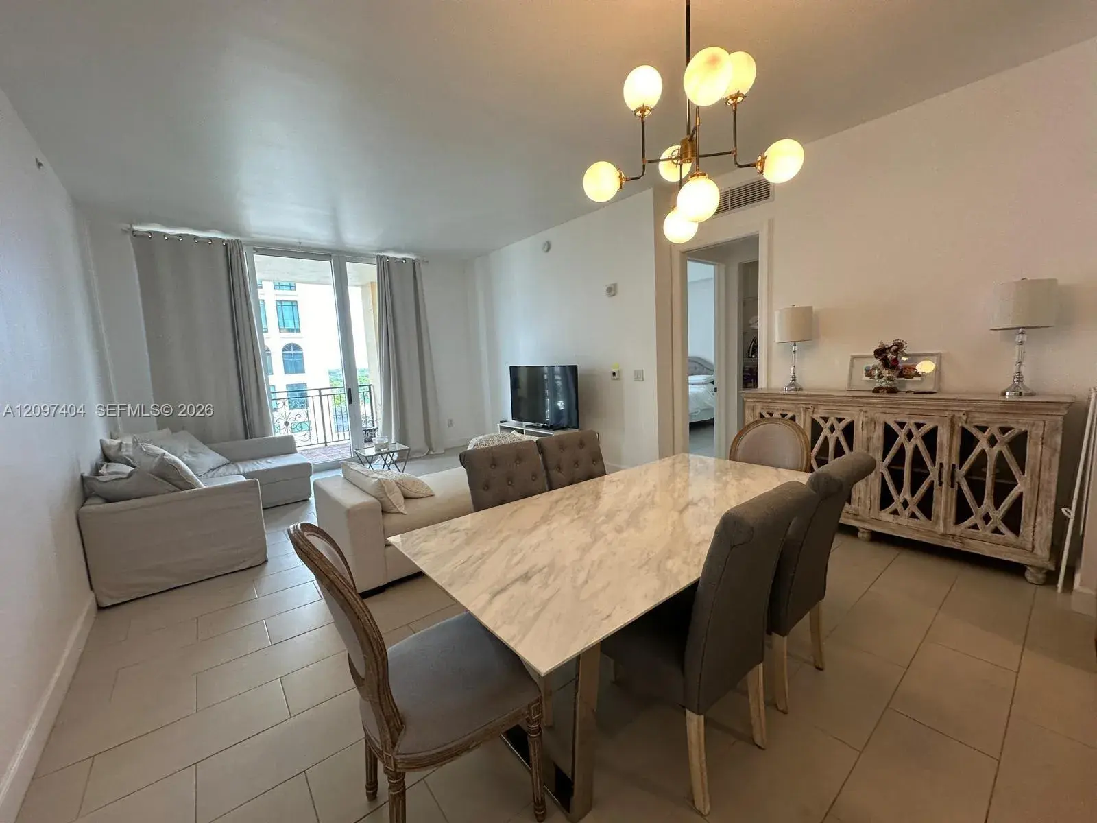 1607 Ponce De Leon Blvd # 8D, Coral Gables FL 33134