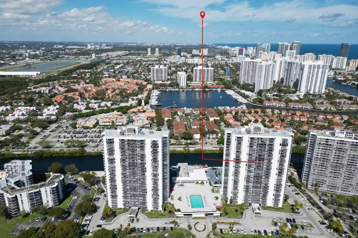 3675 N Country Club Dr # 1906, Aventura FL 33180
