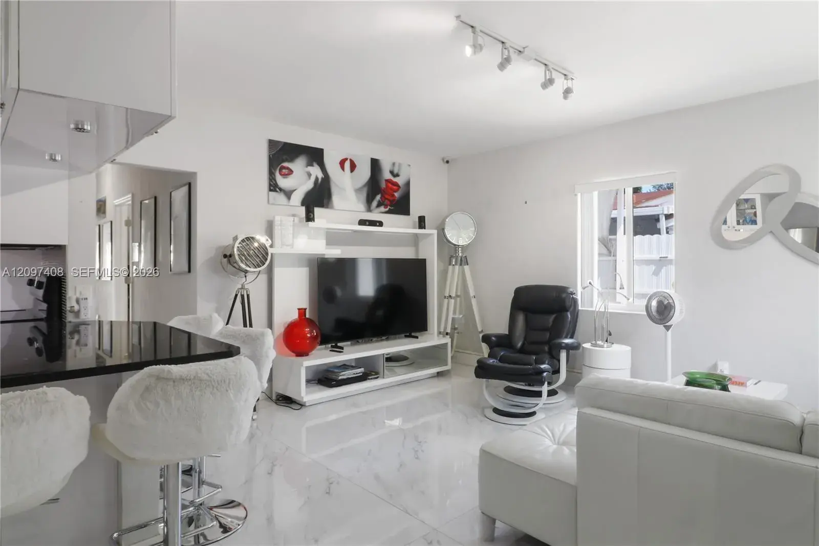 1663 NE 176th St, North Miami Beach FL 33162