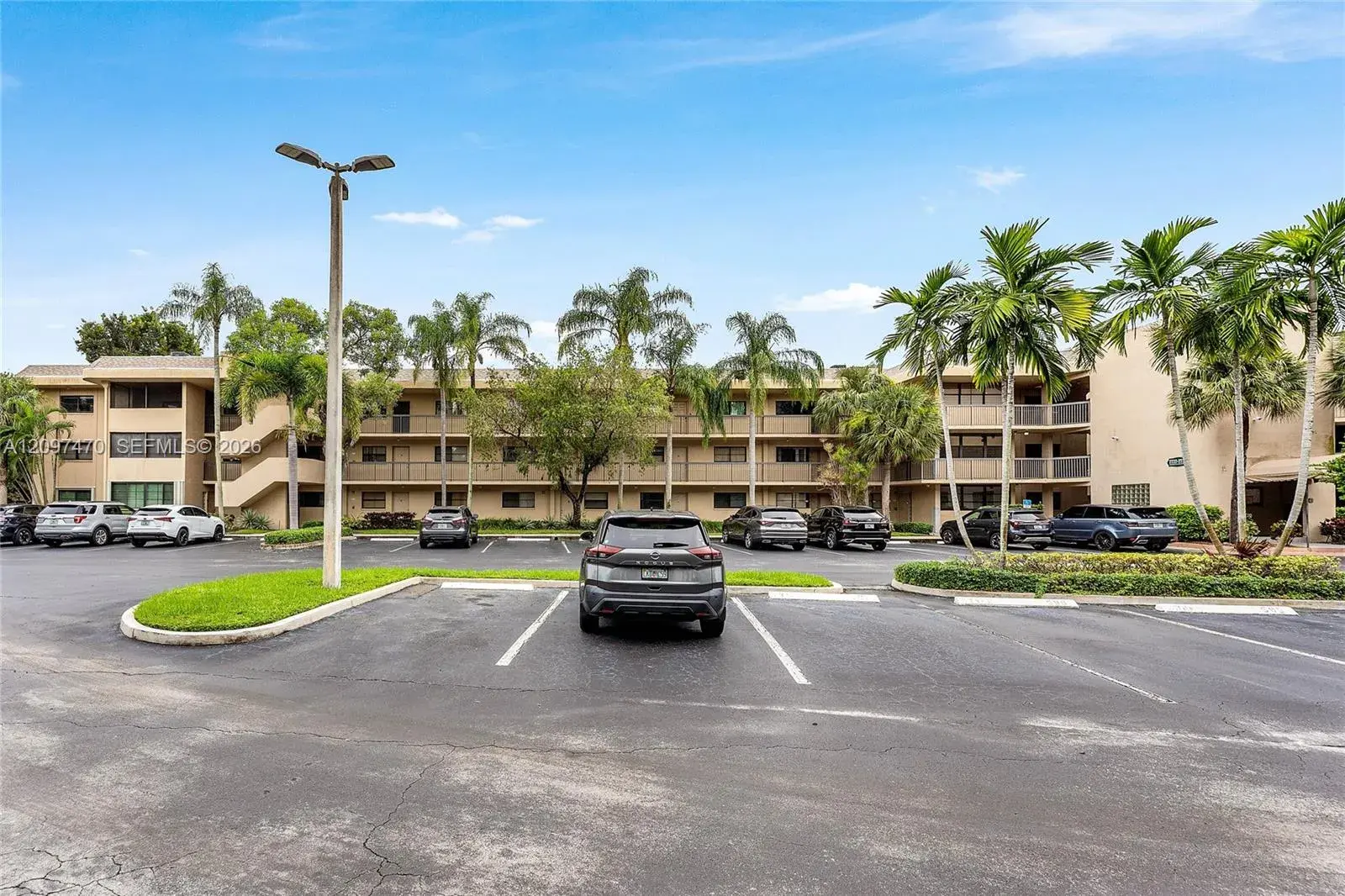 7737 NW 79th Ave # 206, Tamarac FL 33321