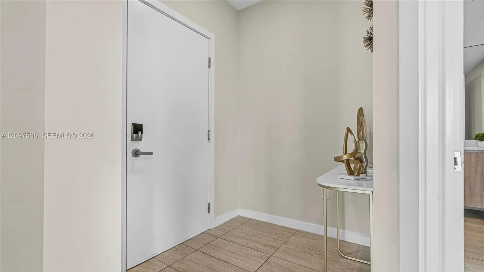 3900 Biscayne Blvd # 913, Miami FL 33137