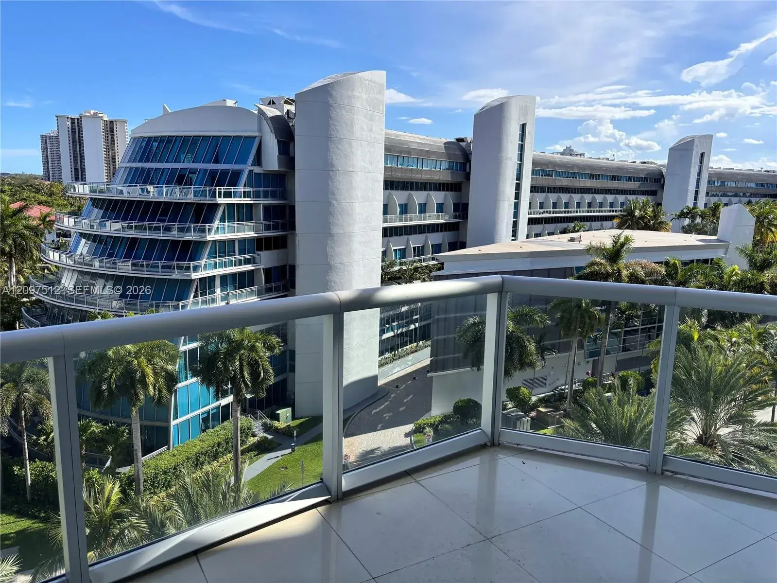 3131 NE 188th St # 809, Aventura FL 33180
