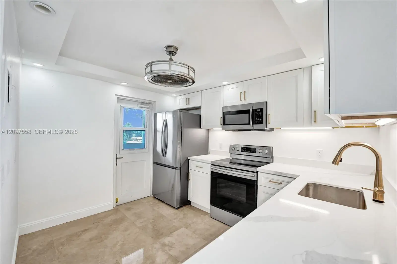 2200 NE 33rd Ave # 3D, Fort Lauderdale FL 33305