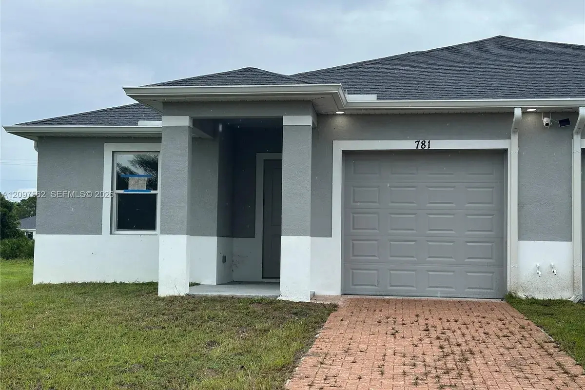 781 Bedford Dr # 781, Fort Myers FL 33974