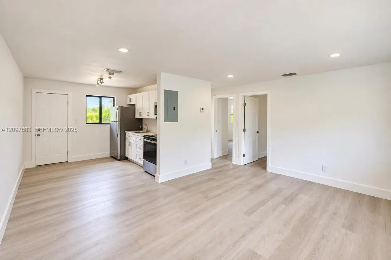 1949 Riverside Dr # 2, Fort Lauderdale FL 33312