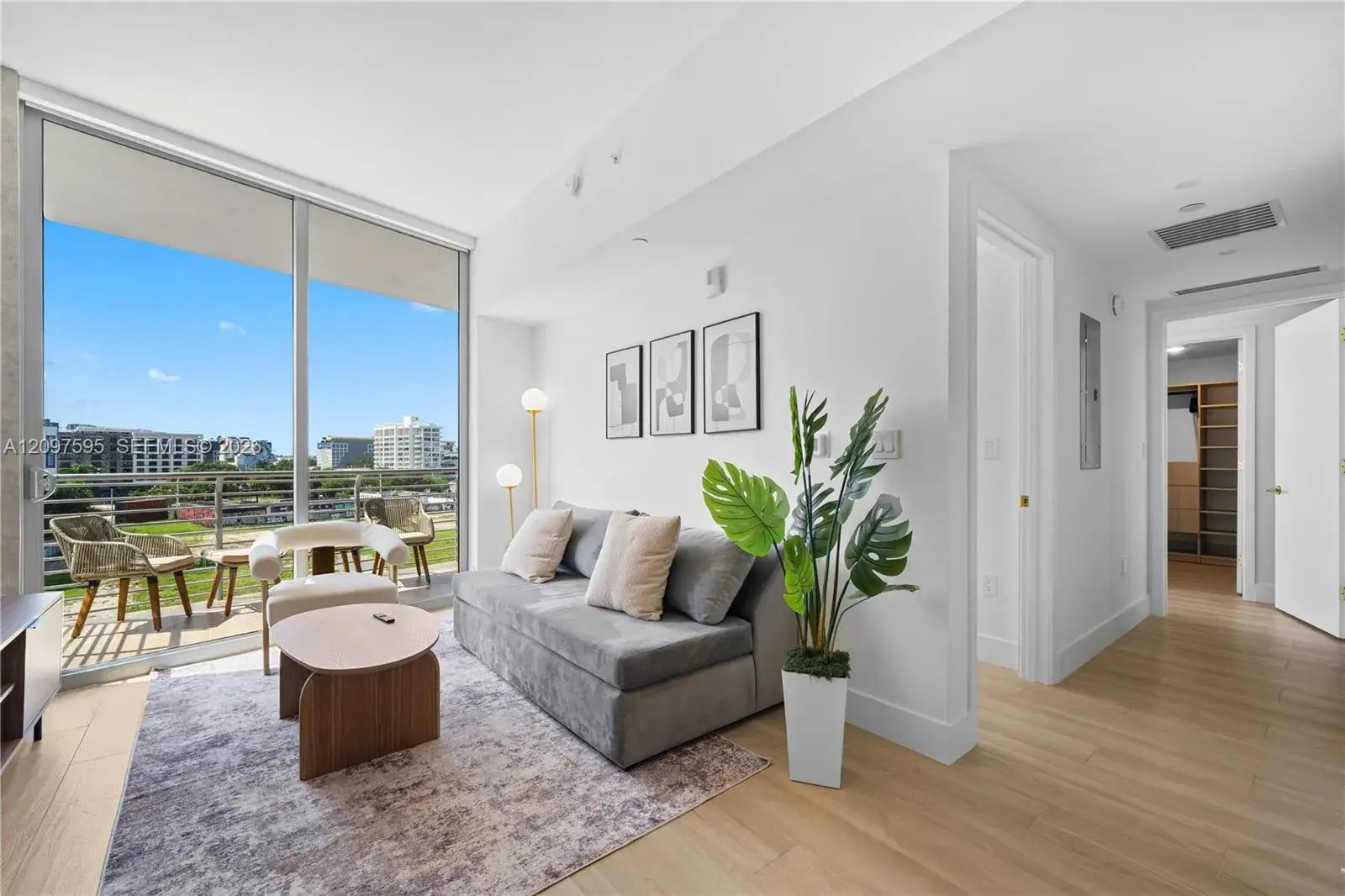 90 NE 32nd # 527, Miami FL 33137