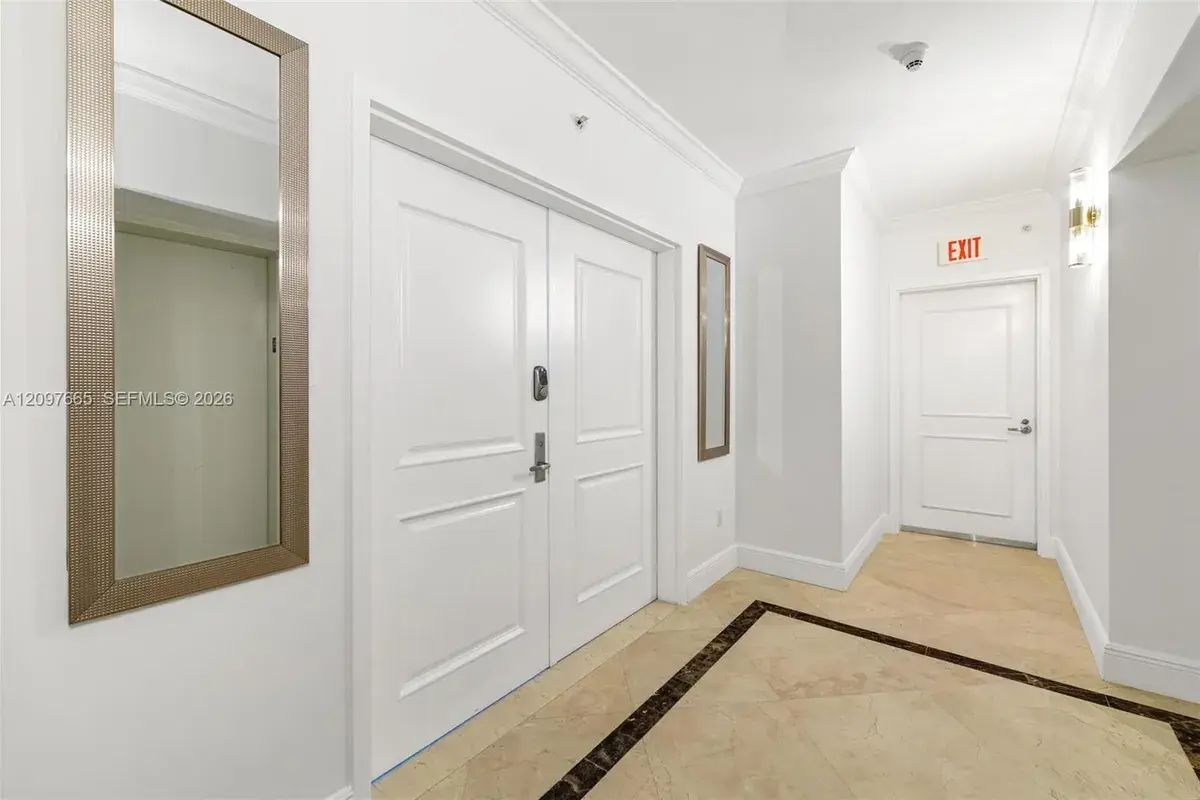 3101 S Ocean Drive # 2605, Hollywood FL 33019